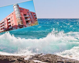 2 или 3 нощувки за 2-ма или 4-ма на 20 м. от морето в комплекс Солт Лейк, Поморие