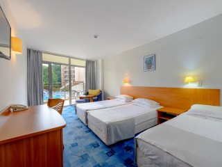 Лятна почивка 2025 в ТОП курорт, All Inclusive до 07.07 и след 26.08 в хотел Мадара - Image 3