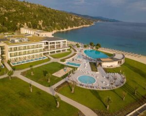 5 дни със закуска за двама през септември в Ammoa Luxury Hotel & Spa Resort