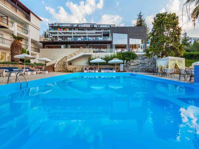 5 дни със закуска за двама през юни 2026 в Kriopigi Hotel Chalkidiki