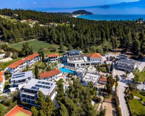 Ранни записвания 2026, 5 дни със закуска за двама през юни в Chrousso Village Resort