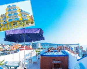 Нощувка на човек със закуска + джакузи в семеен хотел Темида, Приморско