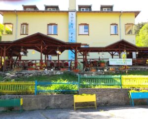 Почивка до Рилски манастир! Нощувка на човек със закуска и възможност за вечеря от Семеен хотел При Мечо, местност Елешница