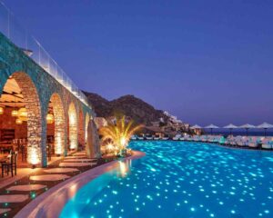 5 дни със закуска за двама през юни 2026 в Royal Myconian Resort