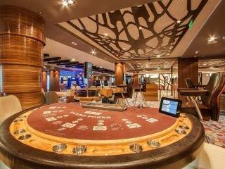 Нова година 2026, 3 дни с вечери една от които празнична в Интернационал Хотел Казино, Златни пясъци - Image 5