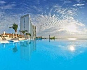 Нова година 2026, 3 дни с вечери една от които празнична в Интернационал Хотел Казино, Златни пясъци