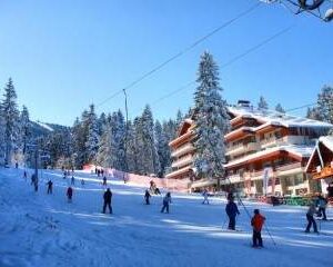 Нова Година точно до пистата в Боровец, 3 дни с Празнична вечеря за двама в хотел Мусала