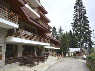 Нова Година точно до пистата в Боровец, 3 дни с Празнична вечеря за двама в хотел Мусала - Image 3