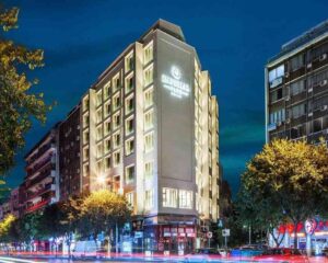 Нова Година в Солун, 3 дни за двама със закуски в Imperial Plus | Urban Smart Hotel