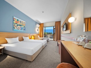 На море с Аквапарк през лято 2026, All Inclusive при 7 и повече нощ. до 20.06 в Сол Несебър Бей - Image 3